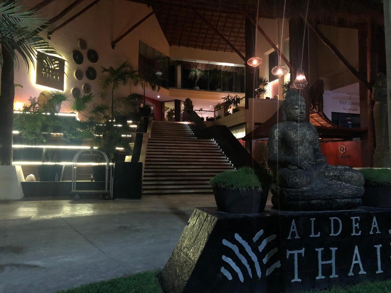 Aldea Thai By Blue Oceanfront Плая-дель-Кармен Экстерьер фото